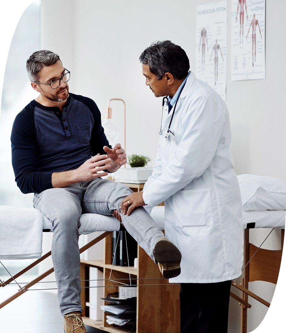 Man getting prp injection treatment done by doctors in orlando