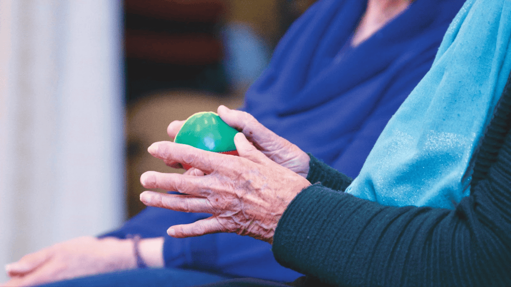 Menopause Symptoms: Recognizing and Managing Them 2 image 2